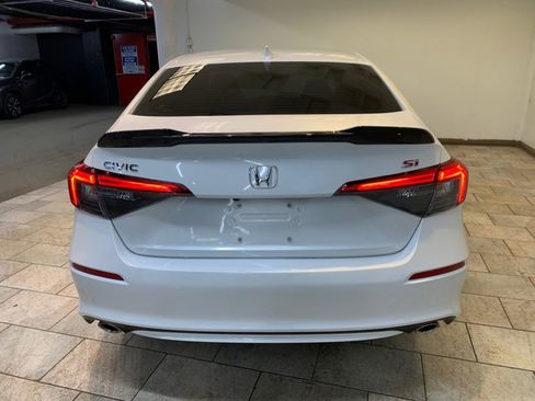Used 2022 Honda Civic Si image 8