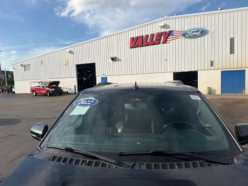 Used 2022 Ford Expedition Limited AWD/4WD image 17