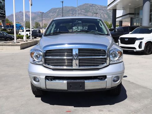 Used 2007 Dodge Ram 2500 Truck Laramie AWD/4WD image 9