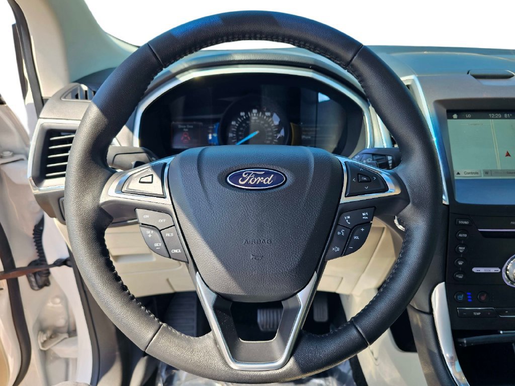 Used 2017 Ford Edge Titanium w/ Equipment Group 301A FWD image 21