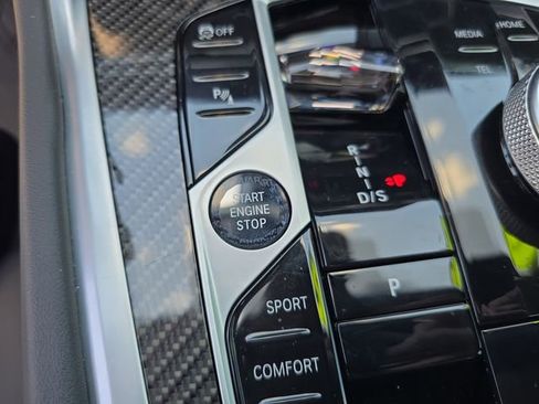 Used 2025 BMW X6 M60i image 27