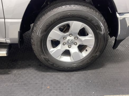 Used 2023 RAM 1500 Big Horn AWD/4WD image 22