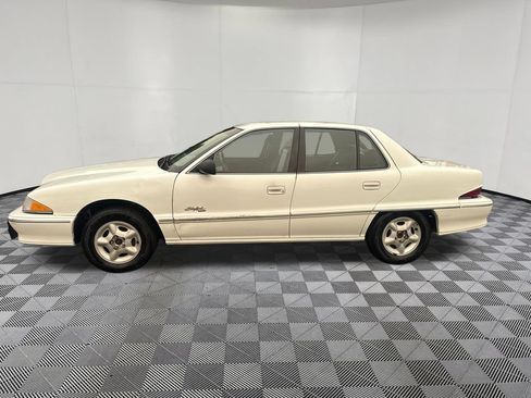 Used 1995 Buick Skylark Custom FWD image 2