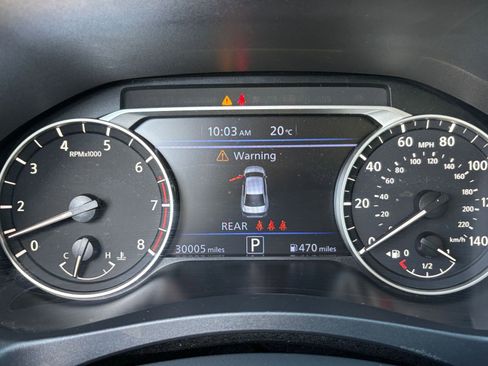 Used 2025 Nissan Altima 2.5 SV image 40