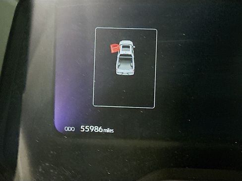 Used 2023 Toyota Tundra Platinum w/ Advanced Package image 19