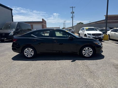 Used 2020 Nissan Sentra S FWD image 5