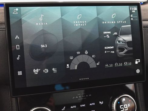 Used 2023 Jaguar F-PACE S AWD/4WD image 23