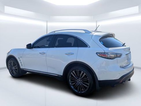 Used 2017 INFINITI QX70 AWD w/ Limited Package image 5
