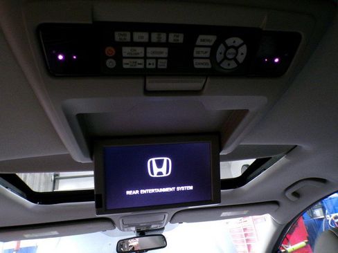 Used 2014 Honda Odyssey EX-L image 16