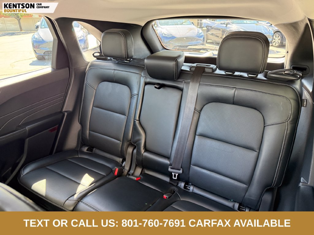 Used 2025 Ford Escape Platinum AWD/4WD image 31