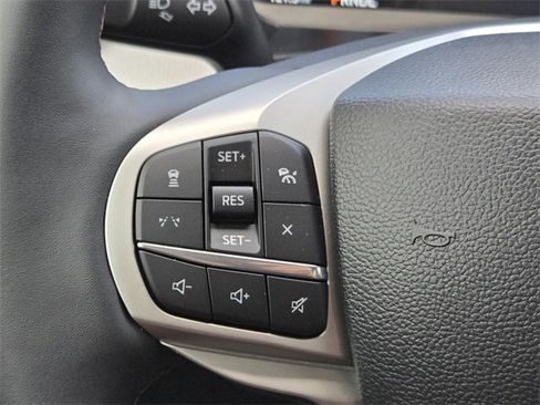 New 2025 Ford Explorer Active w/ Active Comfort Package image 14