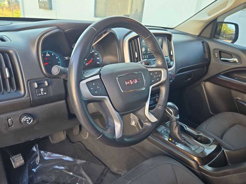 Used 2022 GMC Canyon Elevation w/ Trailering Package image 10