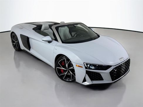 Used 2021 Audi R8 V10 w/ Premium Package image 38