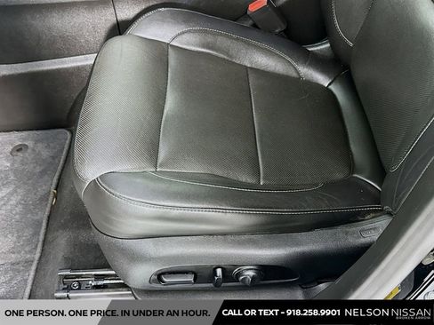 Used 2019 GMC Acadia SLT w/ Black Edition image 20