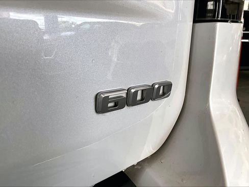 Used 2021 Cadillac Escalade Premium Luxury Platinum w/ Heavy-Duty Trailer Package image 9