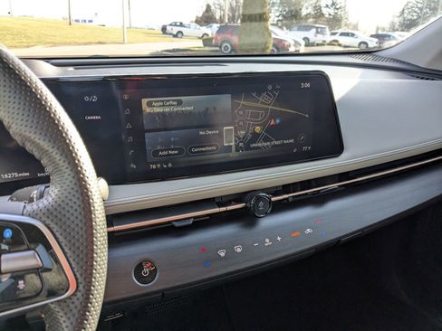 Used 2023 Nissan Ariya AWD image 21