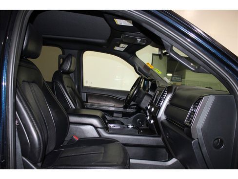 Used 2021 Ford Expedition Max Limited image 27