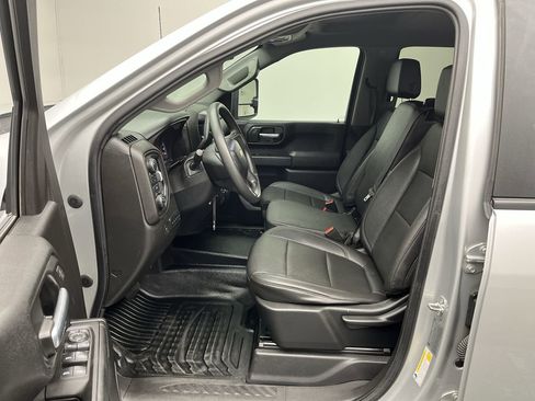 Certified 2021 Chevrolet Silverado 2500 W/T w/ WT Convenience Package image 3