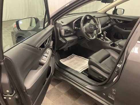 Used 2025 Subaru Outback Touring XT w/ Popular Package #2 AWD/4WD image 4