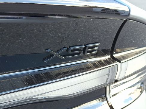 New 2026 Toyota Prius Plug-In Hybrid image 6