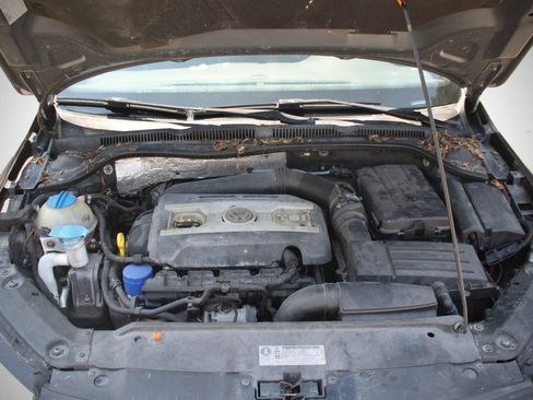 Used 2012 Volkswagen Jetta GLI Autobahn FWD image 50