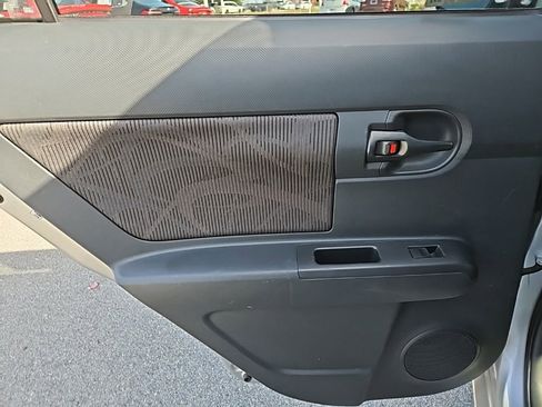 Used 2013 Scion xB image 23