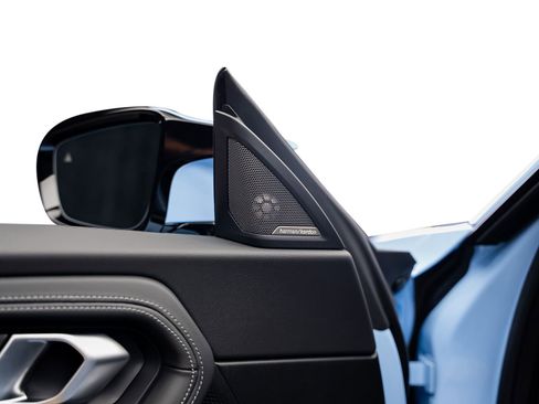 Used 2025 BMW M2 w/ Lighting Package image 64