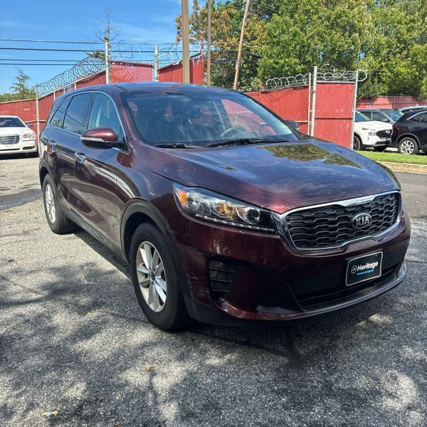 Used 2019 Kia Sorento FWD V6 image 3