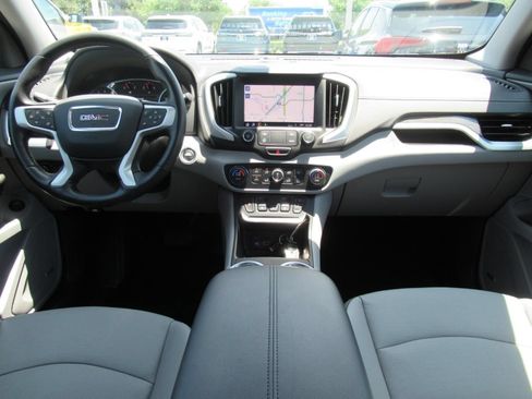Used 2021 GMC Terrain SLT w/ Infotainment Package II FWD image 12