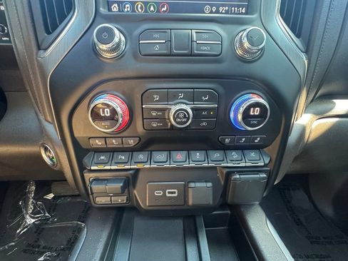 Used 2021 GMC Sierra 1500 Denali w/ Denali Ultimate Package AWD/4WD image 29