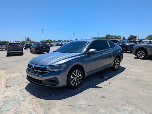 Used 2024 Volkswagen Jetta S FWD image 3