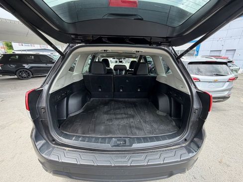 Used 2022 Subaru Forester Limited AWD/4WD image 11