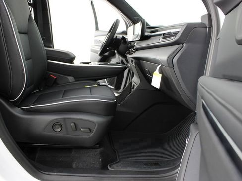 New 2026 Buick Enclave Preferred AWD/4WD image 26