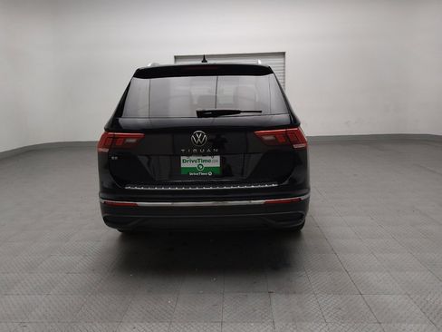 Used 2022 Volkswagen Tiguan SE image 7