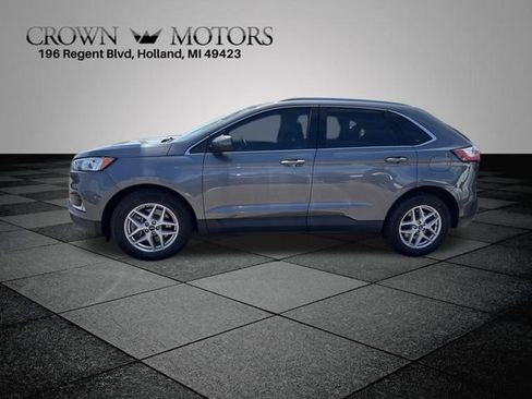 Used 2021 Ford Edge SEL w/ Convenience Package AWD/4WD image 2