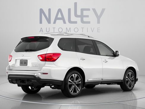 Used 2020 Nissan Pathfinder SV AWD/4WD image 3
