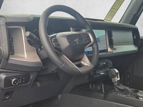 New 2026 Ford Bronco Outer Banks AWD/4WD image 4