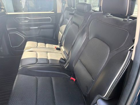 Used 2019 RAM 1500 Laramie AWD/4WD image 12