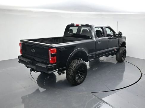 New 2025 Ford F250 XLT w/ Black Appearance Package image 38