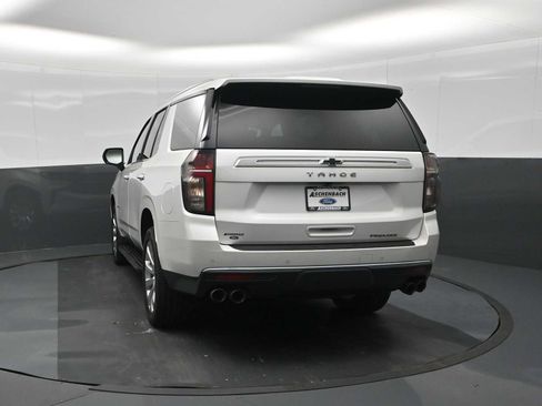 Used 2021 Chevrolet Tahoe Premier AWD/4WD image 7