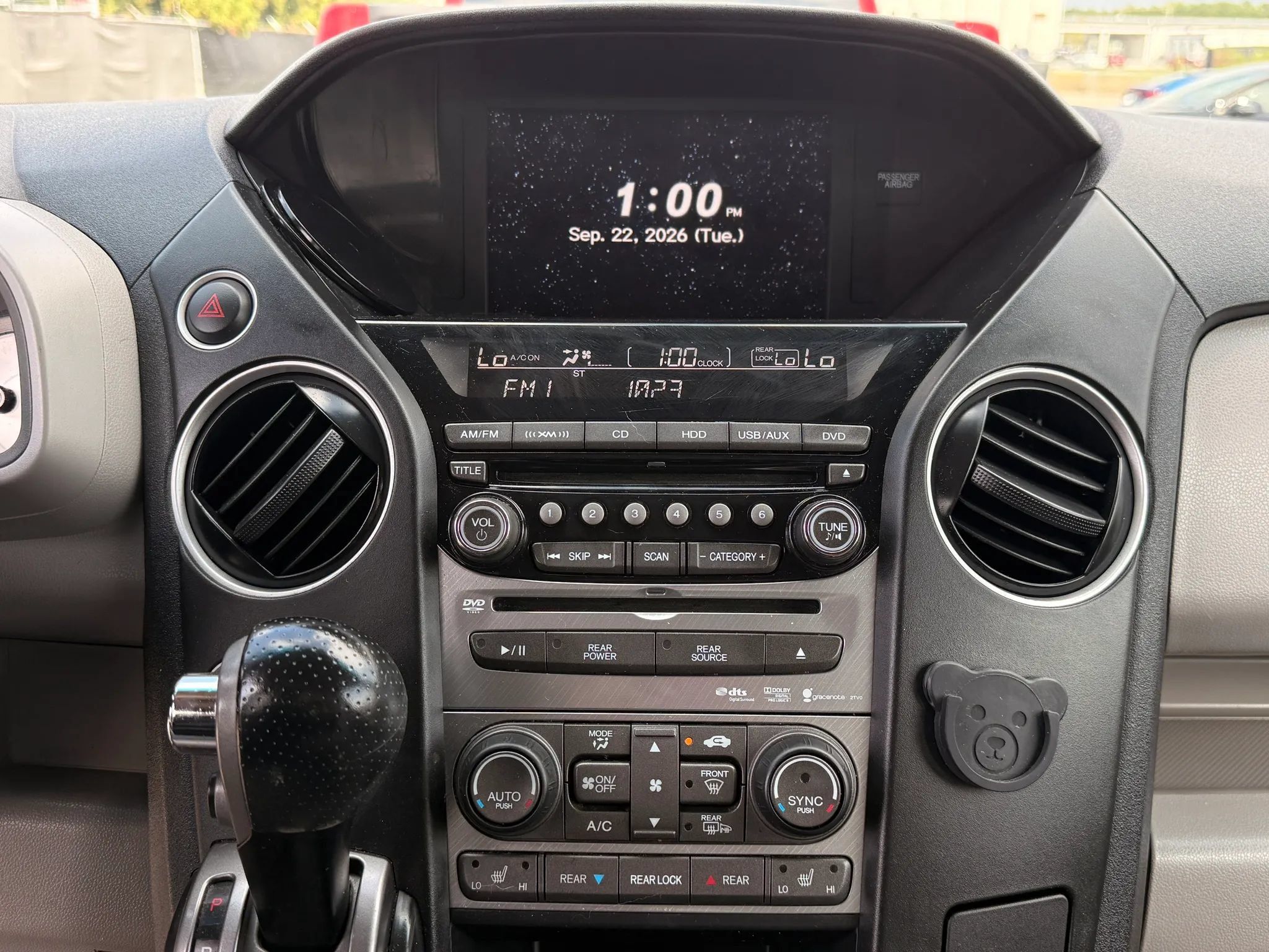 Used 2014 Honda Pilot Touring image 26