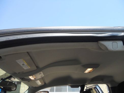 Used 2010 Chevrolet Silverado 1500 LT w/ Power Pack Plus AWD/4WD image 25