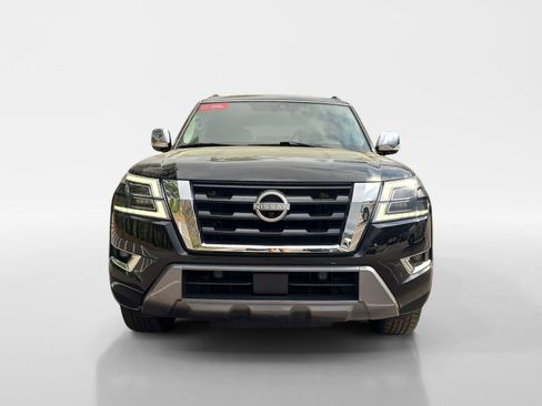 Certified 2024 Nissan Armada Platinum w/ Captain's Chairs Package AWD/4WD image 9