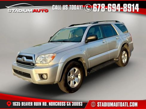 Used 2008 Toyota 4Runner SR5 w/ SR5 Extra Value Pkg 1 RWD image 1