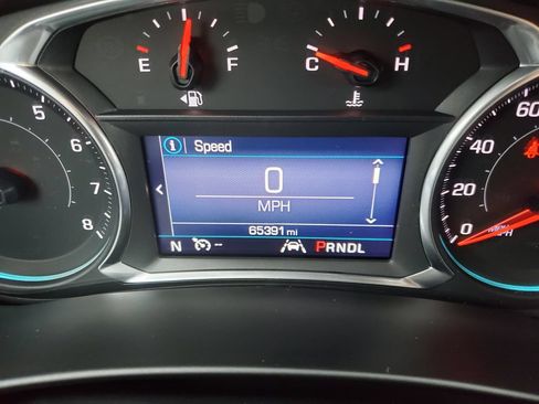 Used 2021 Chevrolet Equinox LT FWD image 24