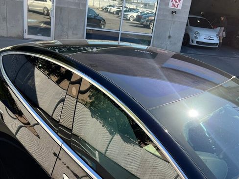 Used 2018 Tesla Model 3 Long Range image 9