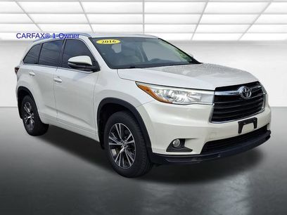Used 2016 Toyota Highlander XLE
