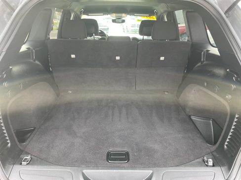 Used 2017 Jeep Grand Cherokee Laredo w/ Quick Order Package 23E image 8