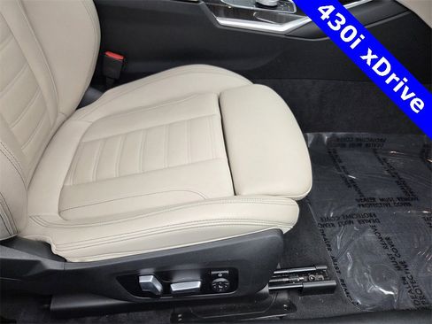Used 2021 BMW 430i xDrive Coupe w/ Premium Package image 19