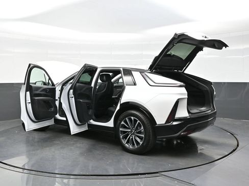 Certified 2024 Cadillac Lyriq Sport AWD/4WD image 46